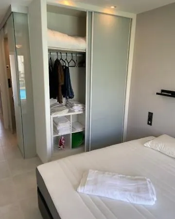 Torrevieja, Punta Prima, Oasis 9, Penthouse Luxury Flat 87m2 With Pool, Private Sun Deck, Terrace Next To The Living * Torrevieja
