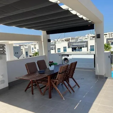 Torrevieja, Punta Prima, Oasis 9, Penthouse Luxury Flat 87m2 With Pool, Private Sun Deck, Terrace Next To The Living Apartment