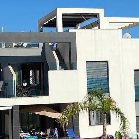 Torrevieja, Punta Prima, Oasis 9, Penthouse Luxury Flat 87m2 With Pool, Private Sun Deck, Terrace Next To The Living