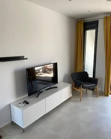 Torrevieja, Punta Prima, Oasis 9, Penthouse Luxury Flat 87m2 With Pool, Private Sun Deck, Terrace Next To The Living